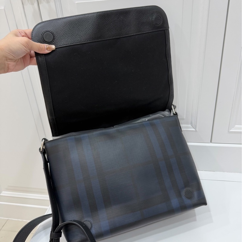 BURBERRY LONDON CHECK LOGO 格紋 郵差包 斜背包 側背包 肩背包-17