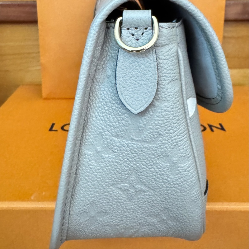 LOUIS VUITTON M46583 Diane-7