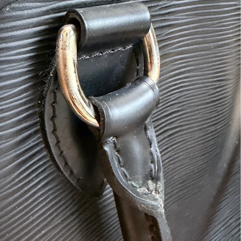 LOUIS VUITTON LV 路易威登 黑色 Epi 水波紋牛皮手提包-6