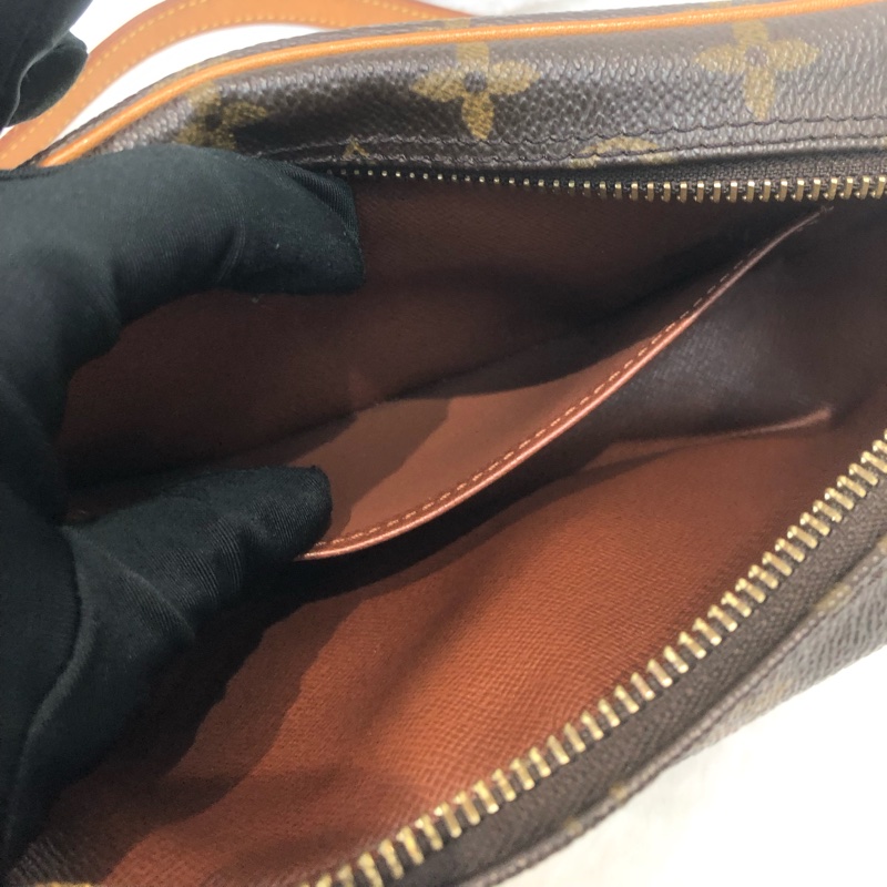 LV 老花開口笑上肩袋 IA229-13