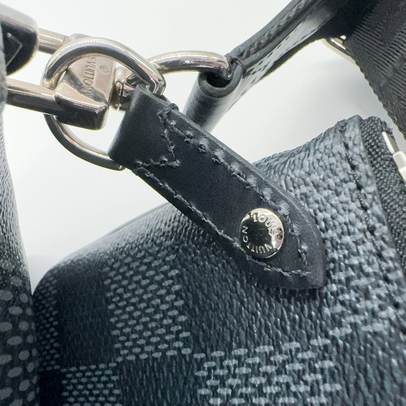 LV包包黑灰棋盤格帆布三合一斜背郵差包/N50017-11