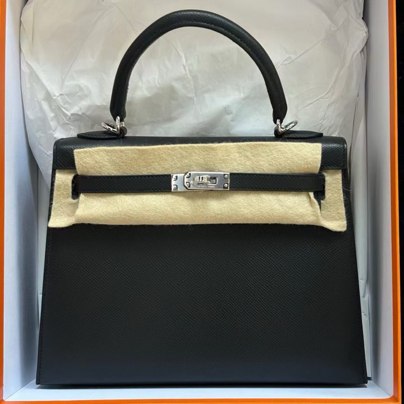 全套 全新 26.3月單 Hermes 愛馬仕 Kelly25 黑銀 Togo皮 K刻~質感無敵 黑銀配色經久不衰 好飒~-0