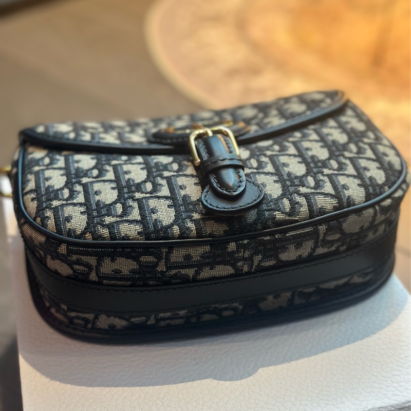 Dior Bobby 中型包款 (藍色 Oblique 緹花)-8