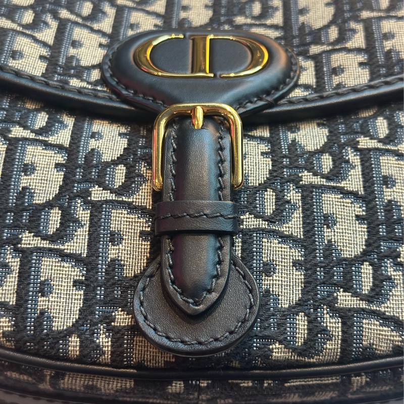 Dior Bobby 中型包款 (藍色 Oblique 緹花)-12