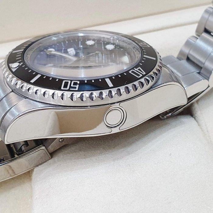 【大眾名錶】 ROLEX 勞力士 116660 DB Deepsea 漸層藍水鬼王 排氦氣閥 已貼膜 大眾名錶G209-7