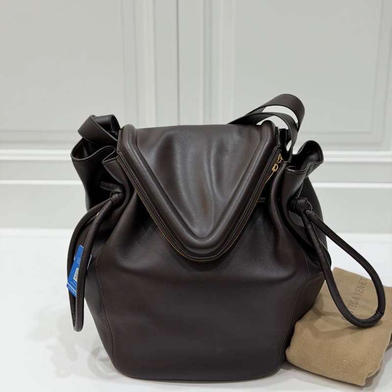 Bottega Veneta BV Beak 大號 全皮 咖啡 水桶包 斜背包 側背包 肩背包 手提包-9