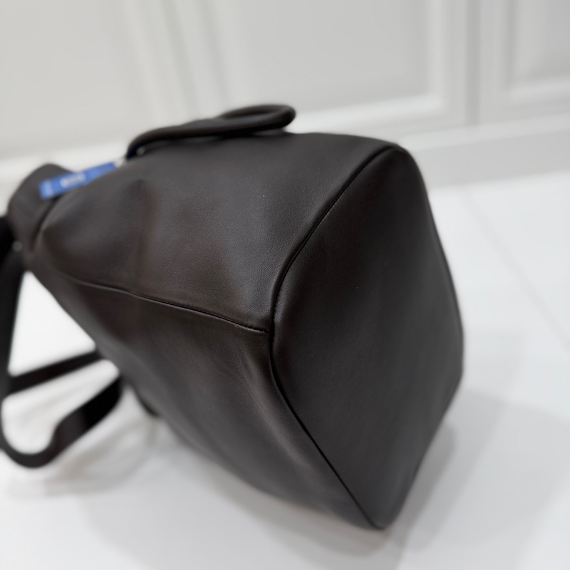 Bottega Veneta BV Beak 大號 全皮 咖啡 水桶包 斜背包 側背包 肩背包 手提包-14