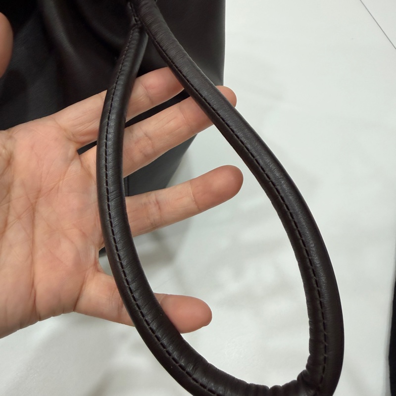 Bottega Veneta BV Beak 大號 全皮 咖啡 水桶包 斜背包 側背包 肩背包 手提包-27