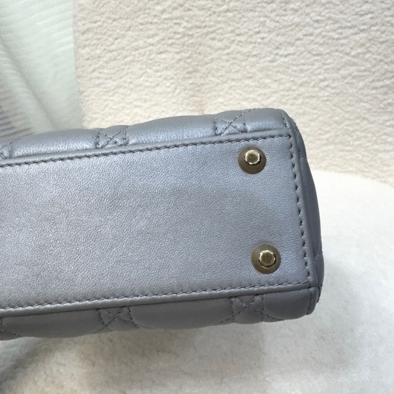 迪奧黛妃包 Dior Mini Lady Dior 蛋白石灰羊皮✨氣質必收款 手提肩背兩用 M0505OBDU-20
