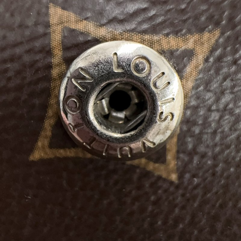 LV原花拼黑牛皮銀釦Christopher MM下蓋式後背包 M43735-20