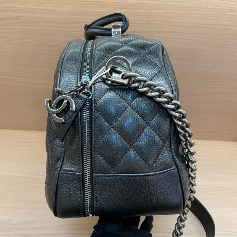 NO:C74 Chanel 荔枝纹黑色银扣挂坠保龄球手提单肩包 大號 2017年,22開 有塵袋 無卡 無盒子-3