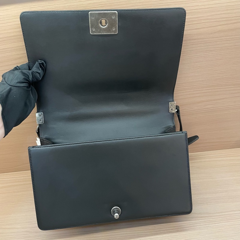 NO：C59 Chanel香奈儿Leboy大號 黑银色菱格纹羊皮 2014年、19開 尺寸底長28*高18*寬8* 有塵袋 無卡 無盒子-10