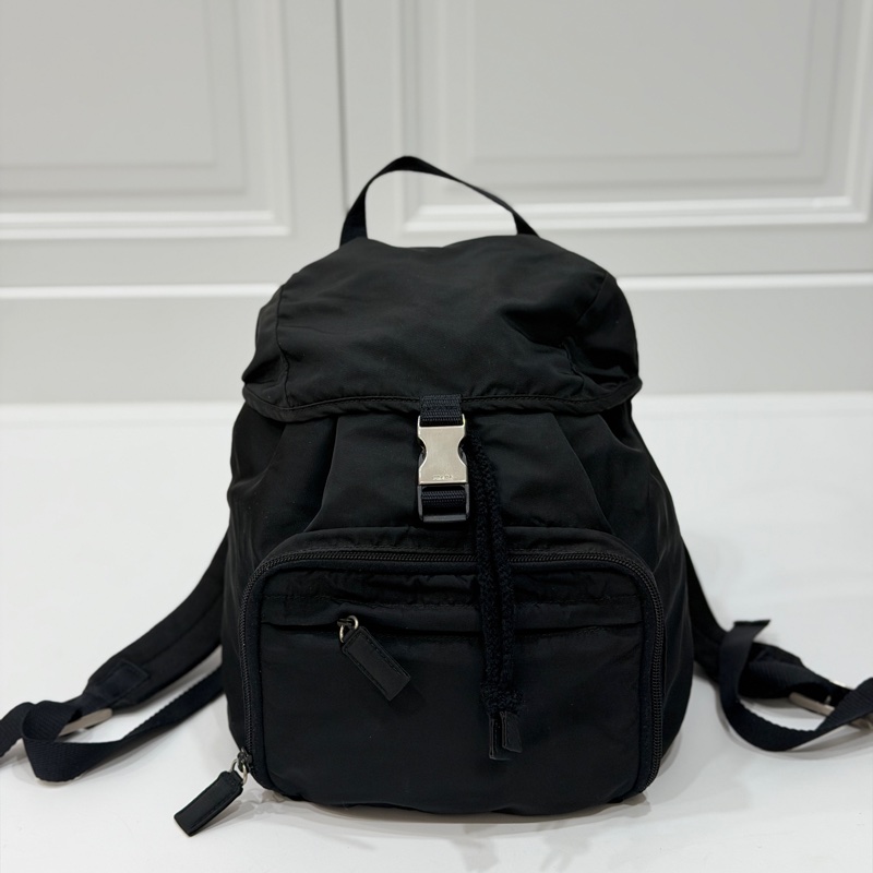 PRADA 尼龍 Rucksack 銀扣 黑色 厚背包 肩背包 手提包-0