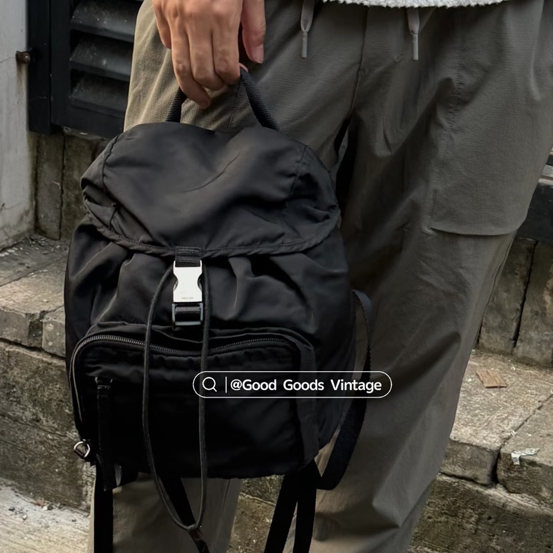 PRADA 尼龍 Rucksack 銀扣 黑色 厚背包 肩背包 手提包-3