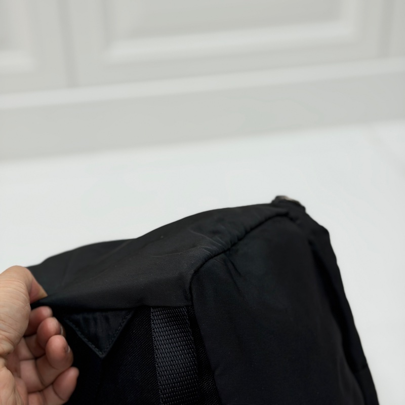 PRADA 尼龍 Rucksack 銀扣 黑色 厚背包 肩背包 手提包-15