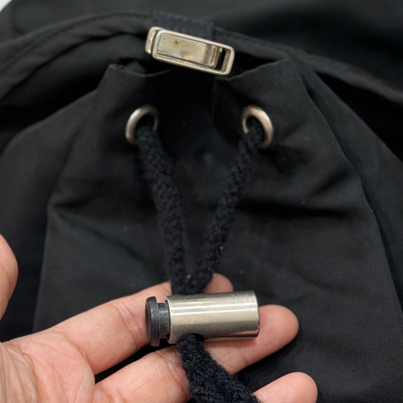 PRADA 尼龍 Rucksack 銀扣 黑色 厚背包 肩背包 手提包-43