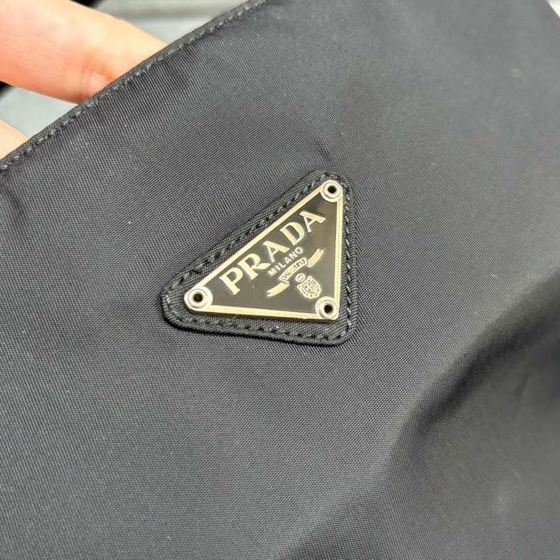Prada 尼龍黑色托特包-2