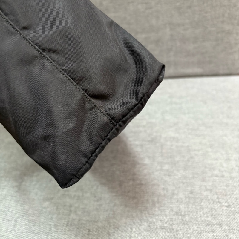 Prada 尼龍黑色托特包-5