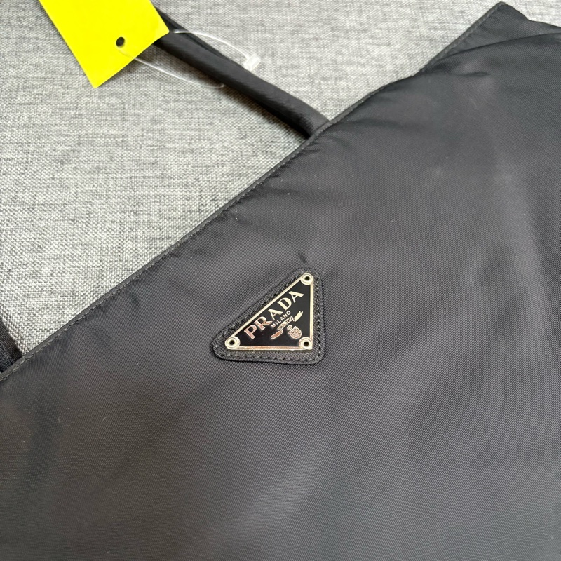 Prada 尼龍黑色托特包-16