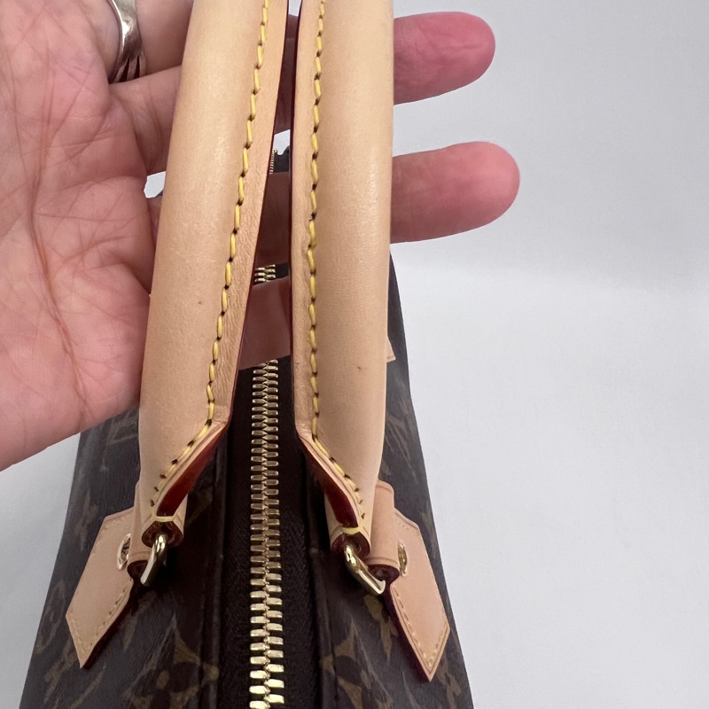 LV 原花金釦Speedy20手提斜背波士頓包-16