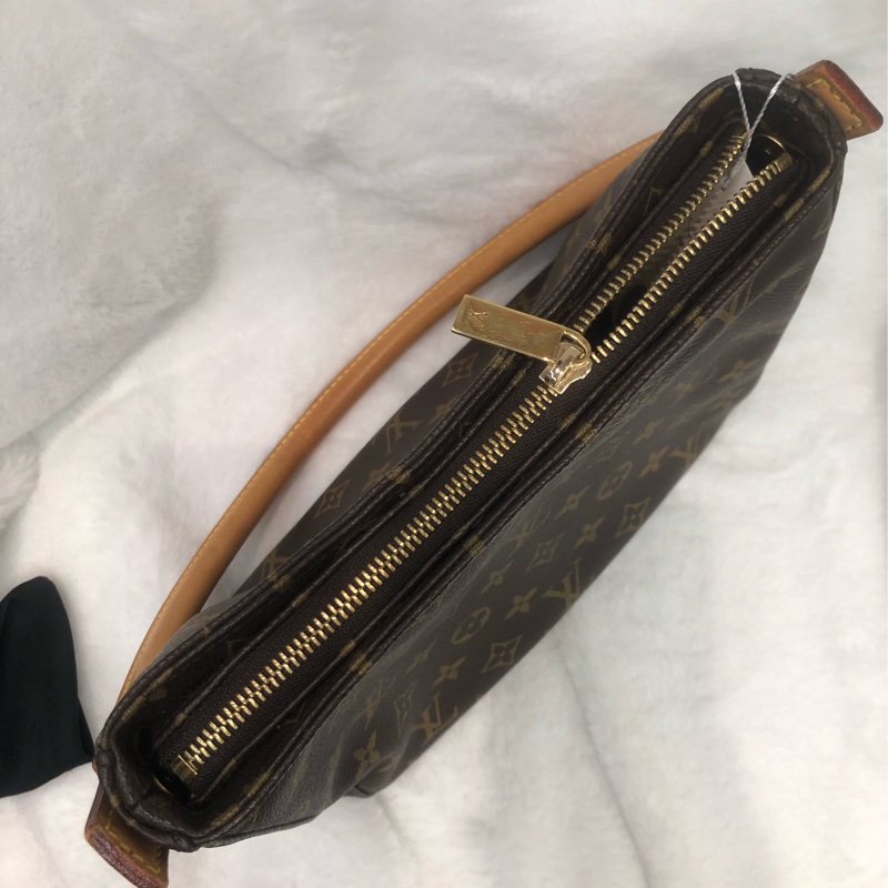 LV 老花Looping Shoulder Bag XC315-5