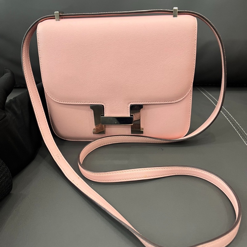 【少女心爆棚🌸最網最甜價✨】Hermes愛馬仕constance康康19 3Q櫻花粉銀扣 Swift皮-3