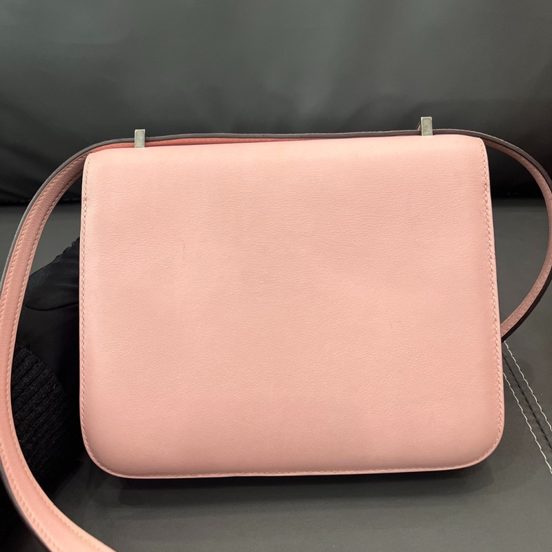 【少女心爆棚🌸最網最甜價✨】Hermes愛馬仕constance康康19 3Q櫻花粉銀扣 Swift皮-4