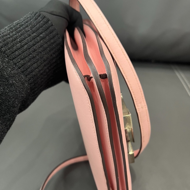 【少女心爆棚🌸最網最甜價✨】Hermes愛馬仕constance康康19 3Q櫻花粉銀扣 Swift皮-6