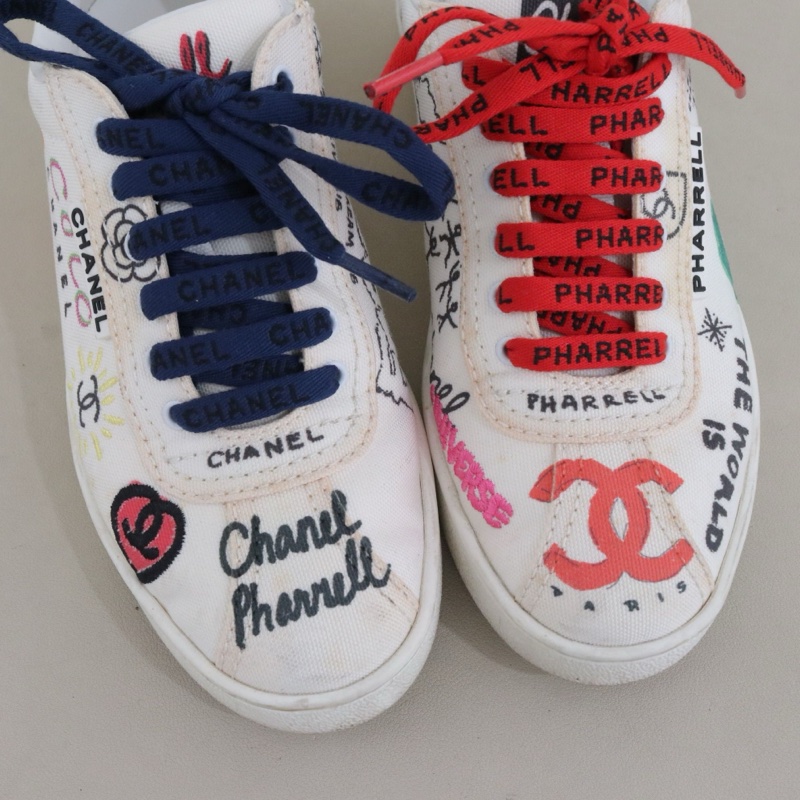 CHANEL香奈兒 x Pharrell菲董聯名塗鴉小白鞋女鞋，35.5碼，配件無-3