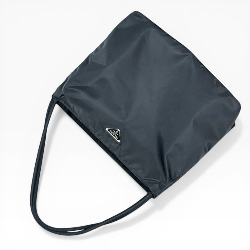 Prada 經典黑色尼龍托特包 Nylon tote bag 單肩包 手提包 23cm-1