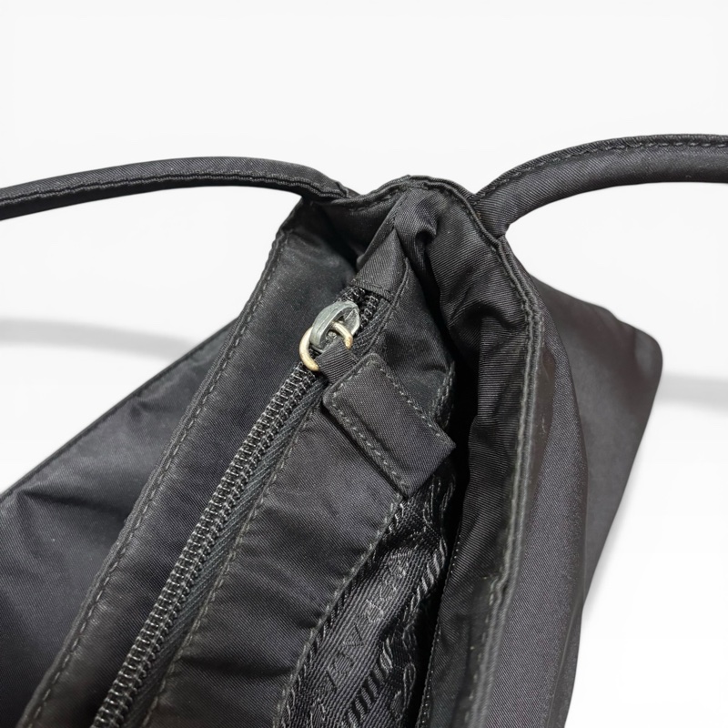 Prada 經典黑色尼龍托特包 Nylon tote bag 單肩包 手提包 23cm-15
