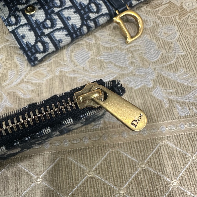 Dior 藍緹花布金釦Saddle二合一鏈帶斜背包S5614CTZQ-12