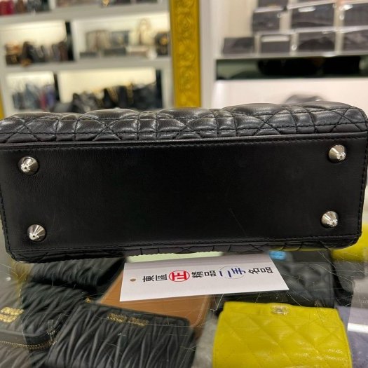 東區正精品㊣CD CHRISTIAN DIOR LADY 迪奧黑色全皮Logo 銀扣吊飾手提包黛妃包兩用包 RZ6347-14