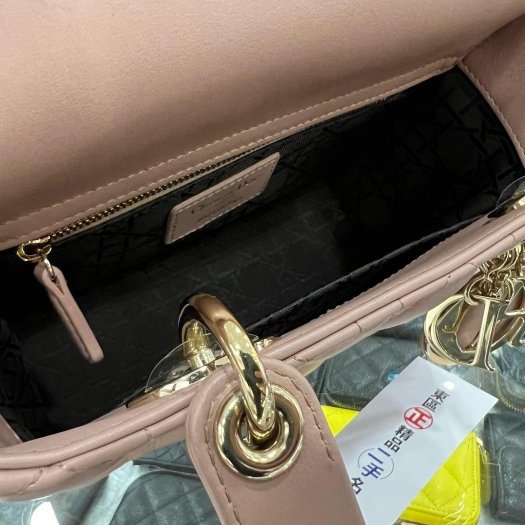 東區正精品㊣CHRISTIAN DIOR LADY 迪奧玫瑰粉色全皮5格金色吊飾金釦拉鍊肩背包手提包黛妃包 RZ5163-3