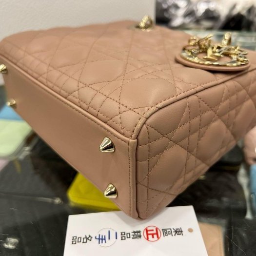 東區正精品㊣CHRISTIAN DIOR LADY 迪奧玫瑰粉色全皮5格金色吊飾金釦拉鍊肩背包手提包黛妃包 RZ5163-10