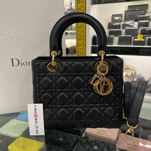 東區正精品㊣CHRISTIAN DIOR LADY M 迪奧黑色羊皮全皮5格金色吊飾金釦拉鍊肩背包手提包黛妃包 RZ4779-0