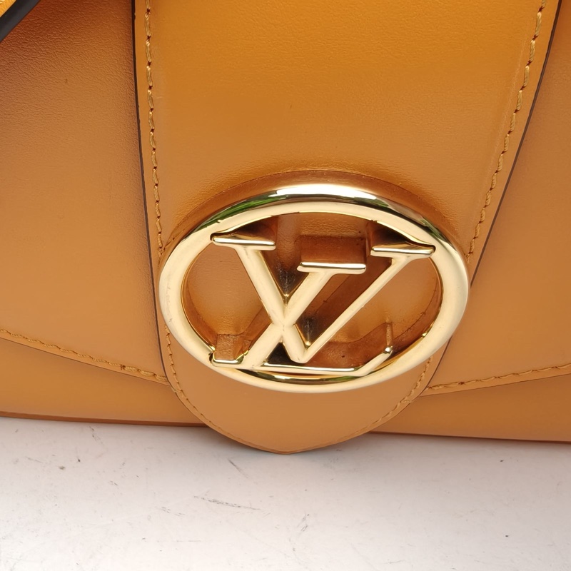 LOUIS VUITTON Pont9細肩帶橘色牛皮晶片-4