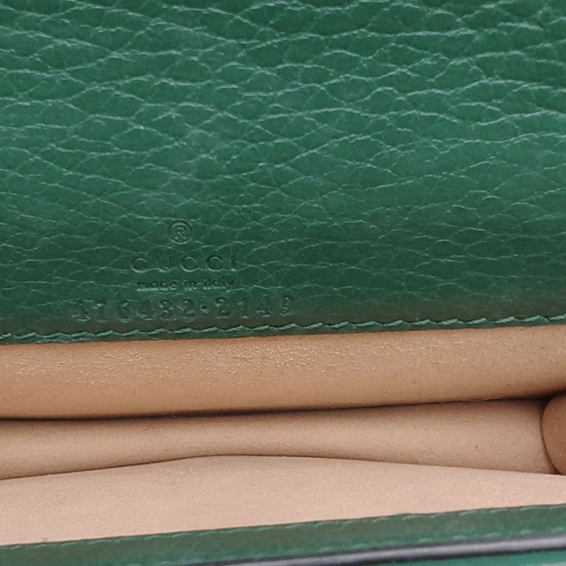 GUCCI Dionysus酒神超Mini翡翠綠牛皮鑽扣-5