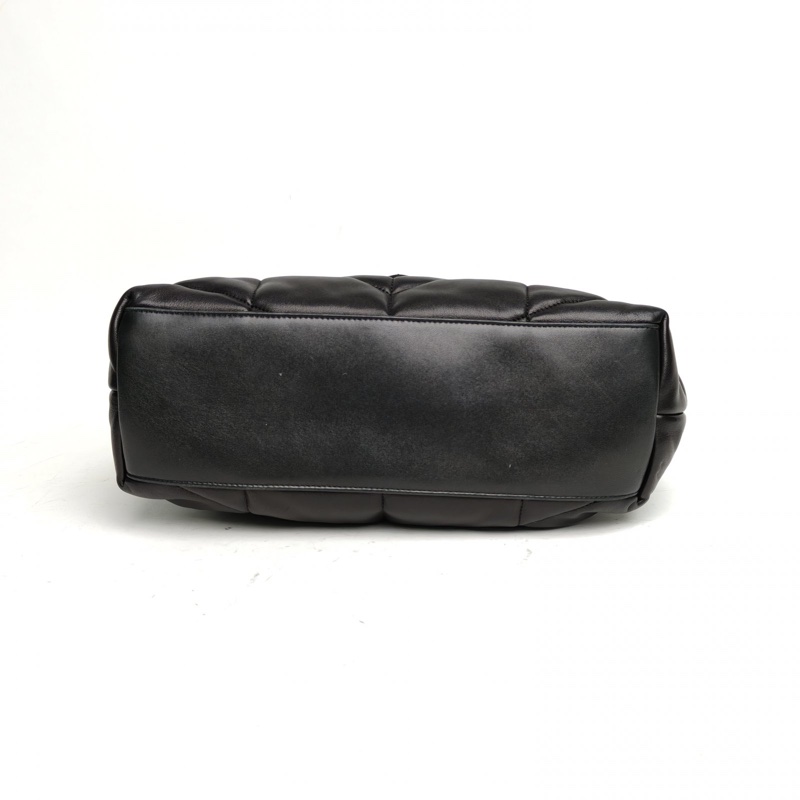 SAINT LAURENT Puffer雲朵包中號35黑色羊皮金扣-3