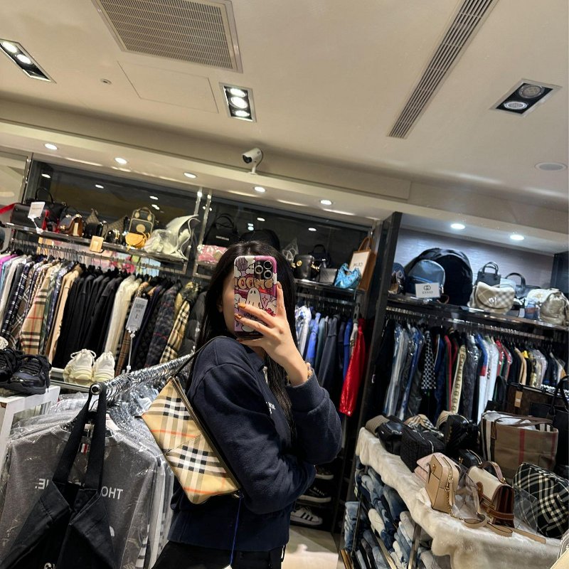 💎Han's house精品服飾💎 Burberry 經典 棉麻 牛皮飾邊 格紋 迷你 麻將 側背 包 現貨 原價26500-4