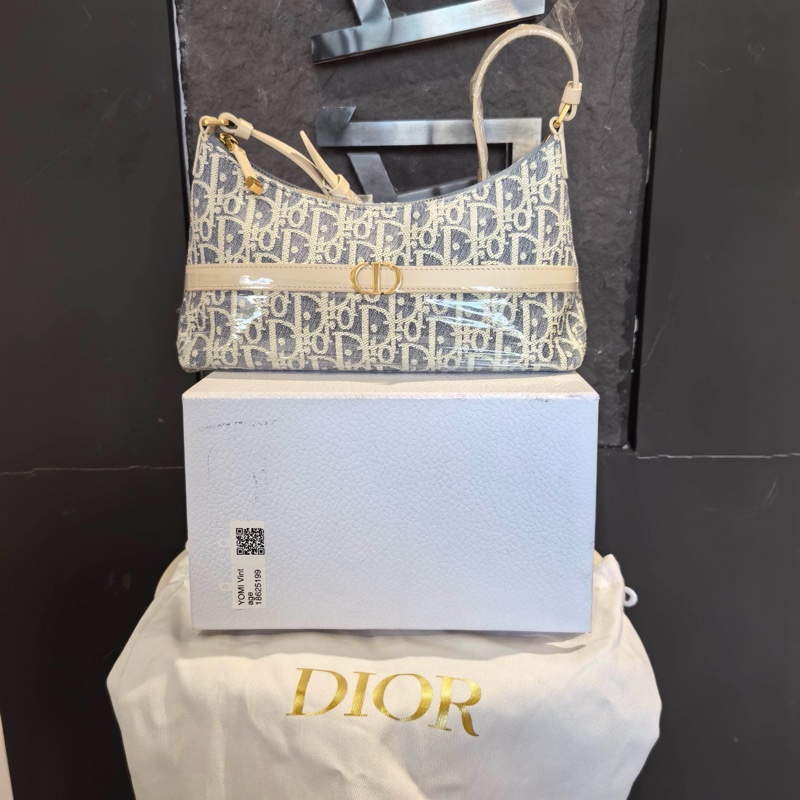 DIOR迪奧 全新Montaigne Cigale 海鹽藍腋下包 hobo餃子包-2