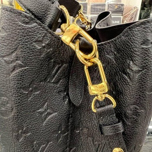 東區正精品㊣LV M45256 NEONOE MM 黑色全皮壓紋字紋金釦抽繩束口水桶包手提包肩背包 RZ6346-5