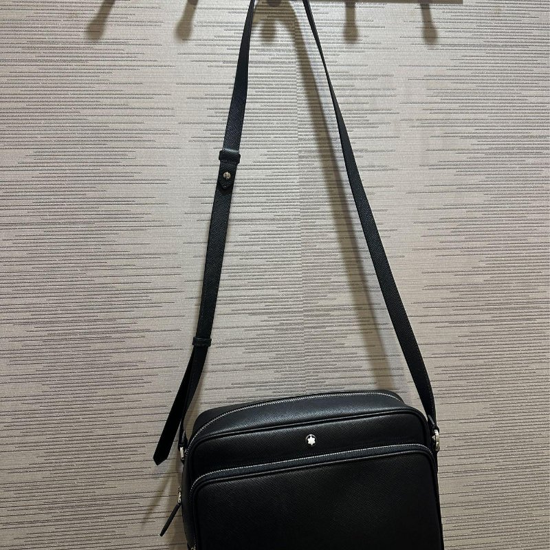 💎Han's house精品服飾💎MONTBLANC 萬寶龍 防刮牛皮 相機 包 義大利製 現貨 原價37800-1