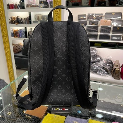 東區正精品㊣LV M14020 Discovery Slim 全新黑花錢口袋拉鍊後背包 RZ6345-2