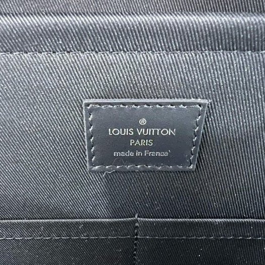 東區正精品㊣LV M14020 Discovery Slim 全新黑花錢口袋拉鍊後背包 RZ6345-14