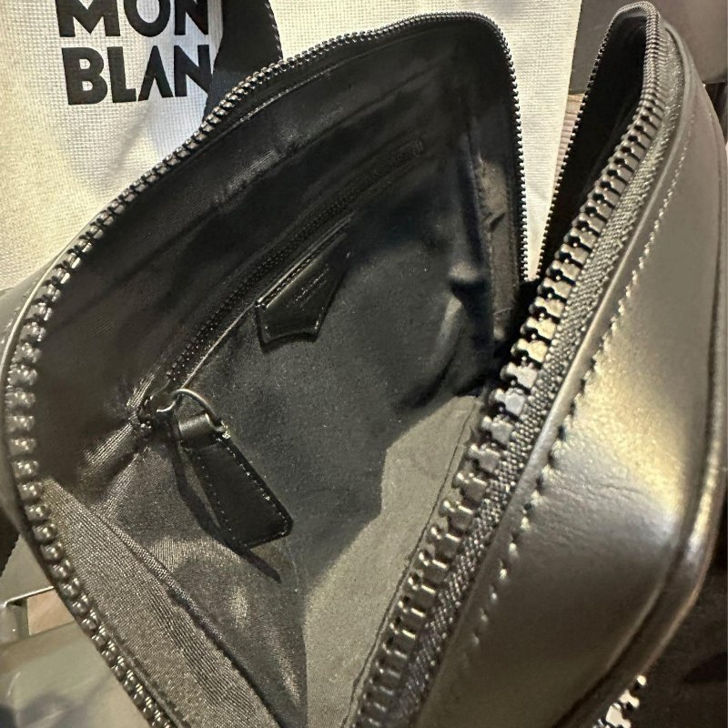 💎Han's house精品服飾💎MONTBLANC 萬寶龍 防刮牛皮 相機 包 義大利製 現貨 原價37800-4