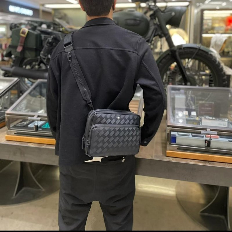 💎Han's house精品服飾💎MONTBLANC 萬寶龍 防刮牛皮 相機 包 義大利製 現貨 原價37800-9