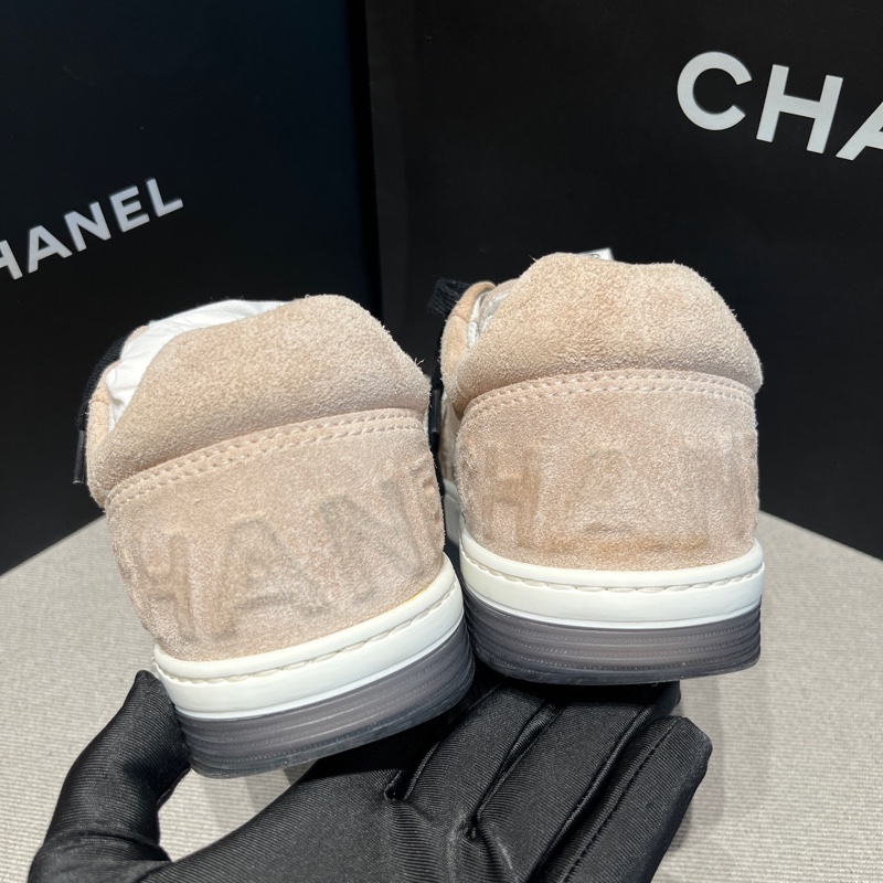 Chanel香奈兒米色麂皮熊貓鞋37.5碼 🈚附件-1