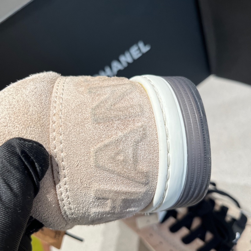 Chanel香奈兒米色麂皮熊貓鞋37.5碼 🈚附件-8