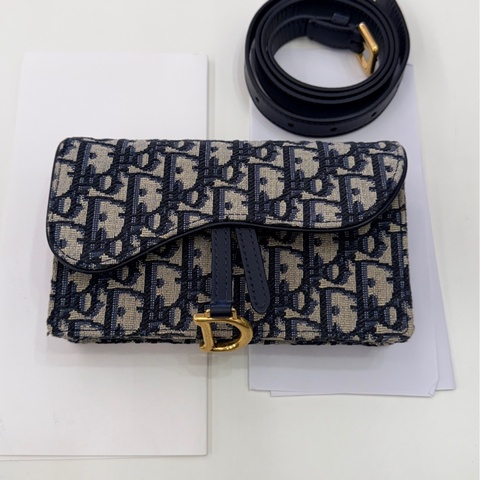 全套未使用迪奧/Dior  老花藍色小馬鞍包 印花腰包